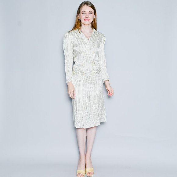 229. VINTAGE ANNA PAOLA 1970s Striped Silk Suit Set - Picture 4 of 12